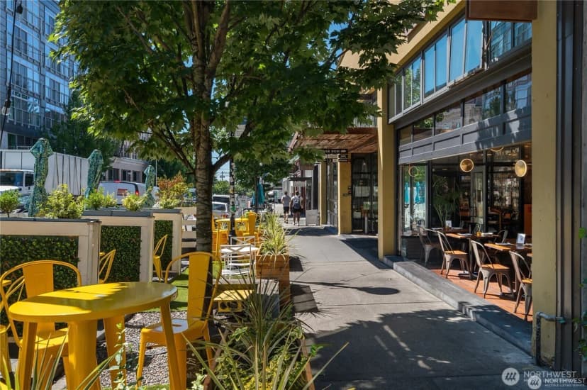 Property photo for 1101 17th Avenue #201, Seattle photo 19