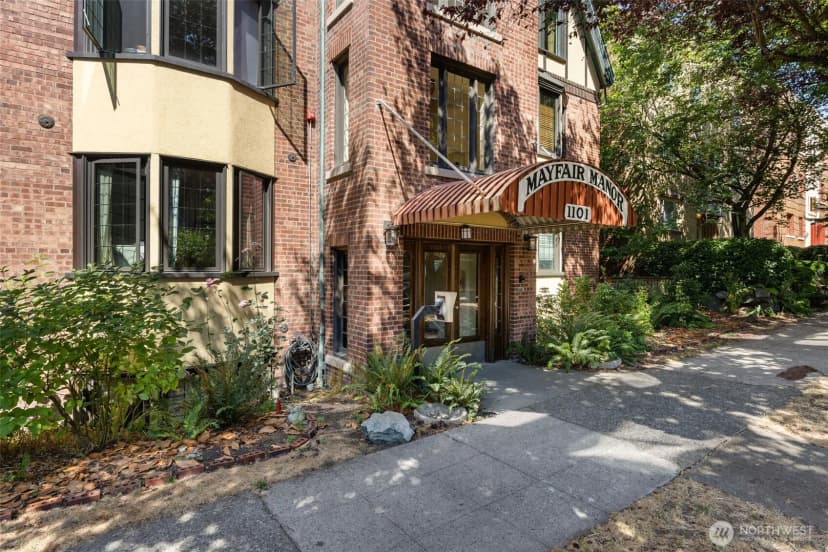 Property photo for 1101 17th Avenue #201, Seattle photo 18