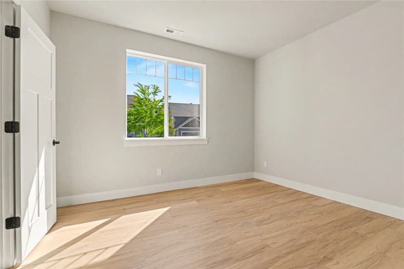 Property photo for 7648 Deschutes Heights Court Se #76, Tumwater photo 3