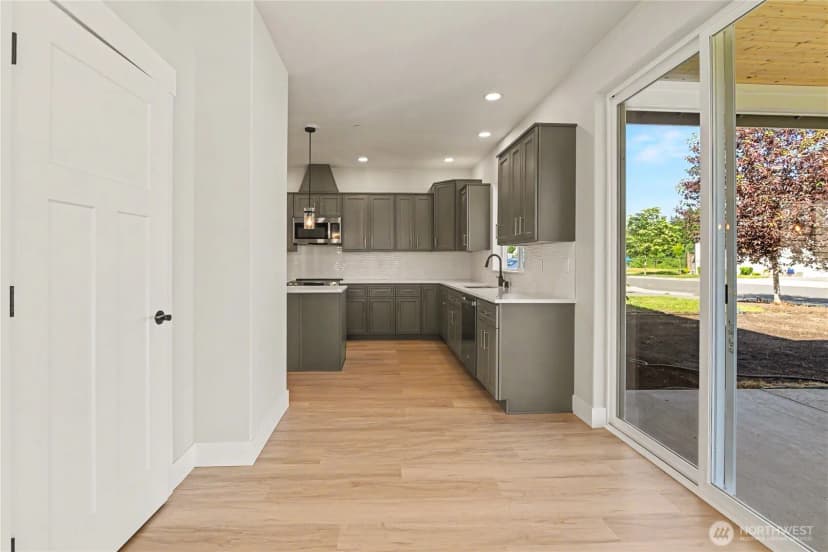 Property photo for 7648 Deschutes Heights Court Se #76, Tumwater photo 12