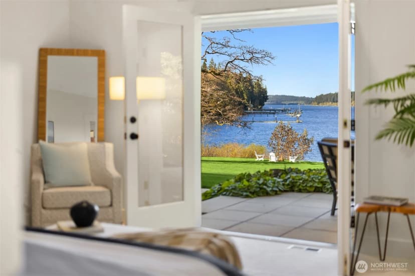 Property photo for 10478 Arrow Point Drive Ne, Bainbridge Island photo 14