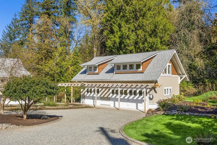 Property photo for 10478 Arrow Point Drive Ne, Bainbridge Island photo 31