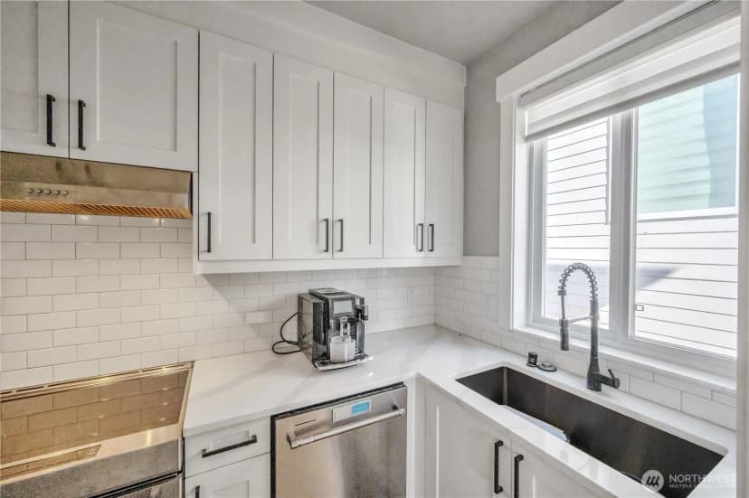 Property photo for 2387 Hettervig Place, Ferndale photo 11