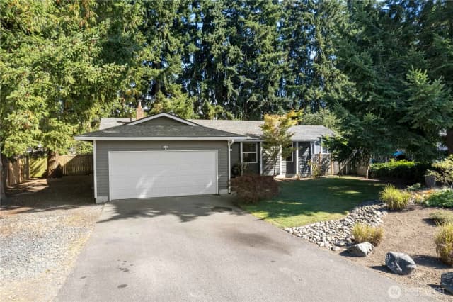 Property photo for 15813 93rd Avenue E, Puyallup