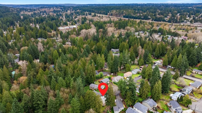 Property photo for 10621 Ne 133rd Place, Kirkland photo 34