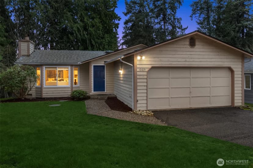 Property photo for 10621 Ne 133rd Place, Kirkland
