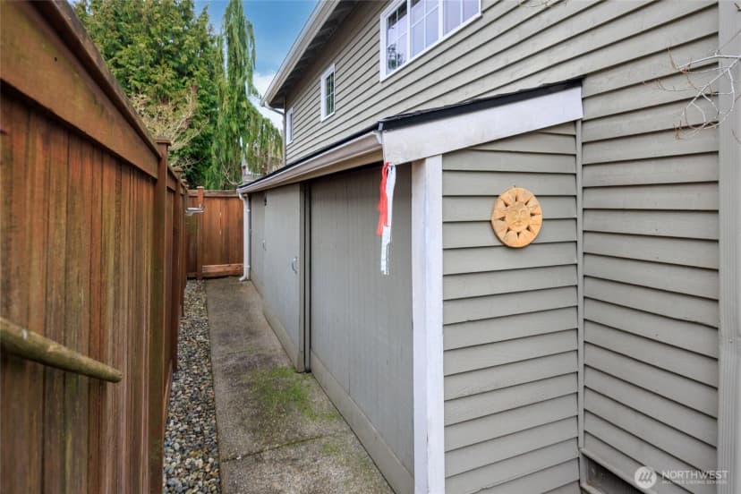 Property photo for 17001 31st Drive Se, Bothell photo 34