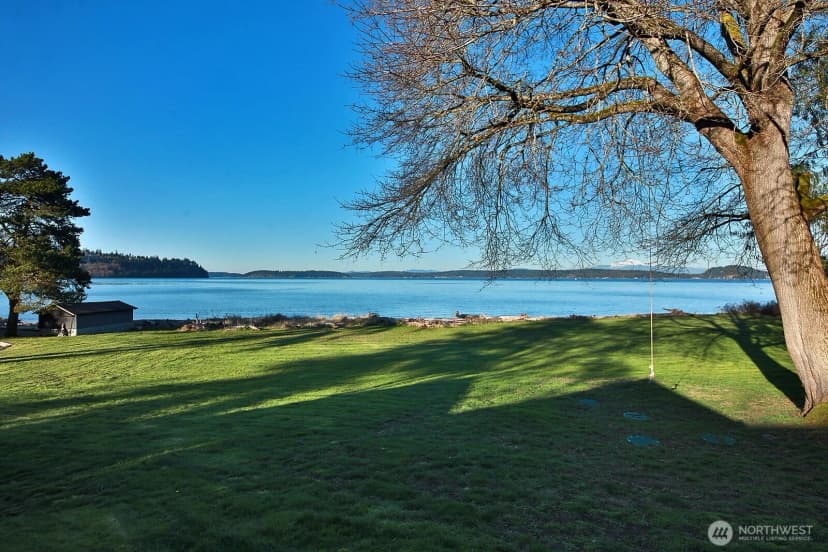 Property photo for 689 Kellogg Lane, Oak Harbor photo 11