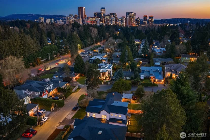 Property photo for 2309 103rd Avenue Ne, Bellevue photo 40