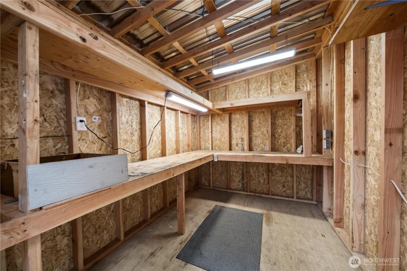 Property photo for 23711 Dorre Don Way Se, Maple Valley photo 33