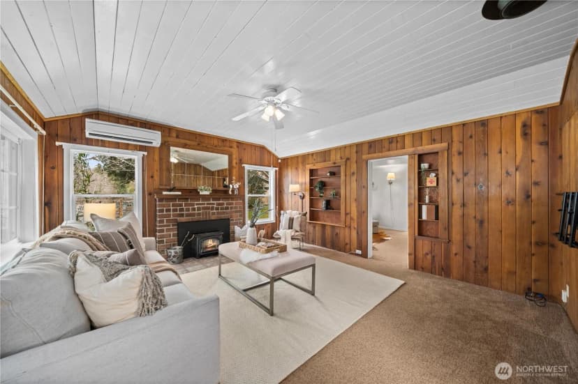 Property photo for 23711 Dorre Don Way Se, Maple Valley photo 8