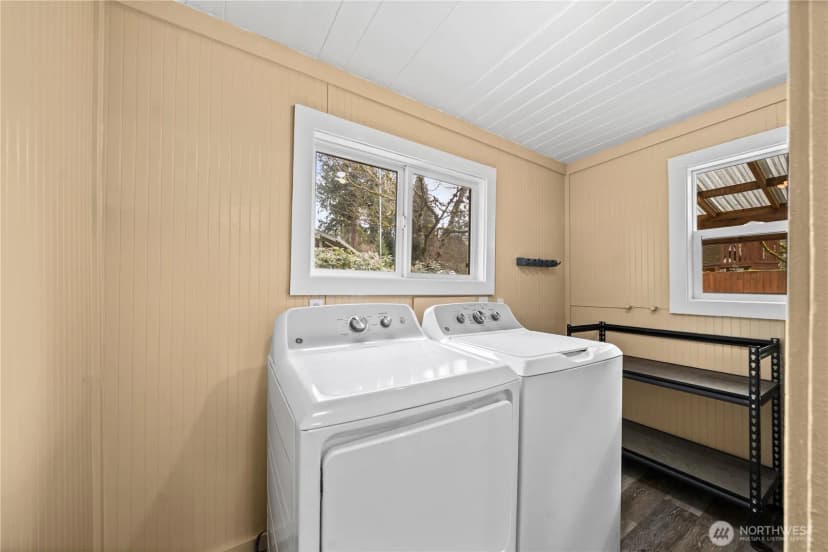 Property photo for 23711 Dorre Don Way Se, Maple Valley photo 25