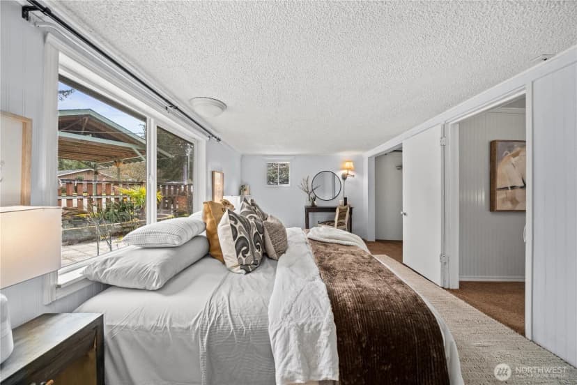 Property photo for 23711 Dorre Don Way Se, Maple Valley photo 20