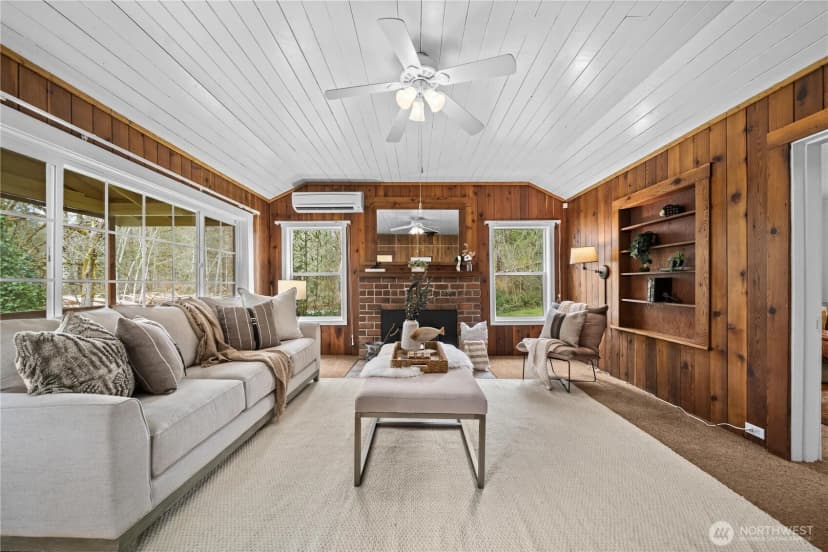 Property photo for 23711 Dorre Don Way Se, Maple Valley photo 7