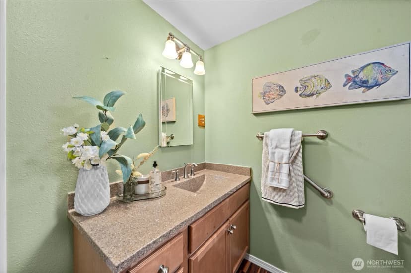 Property photo for 23711 Dorre Don Way Se, Maple Valley photo 24