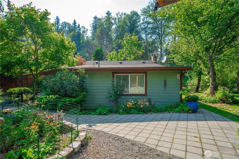 Property photo for 23711 Dorre Don Way Se, Maple Valley photo 29