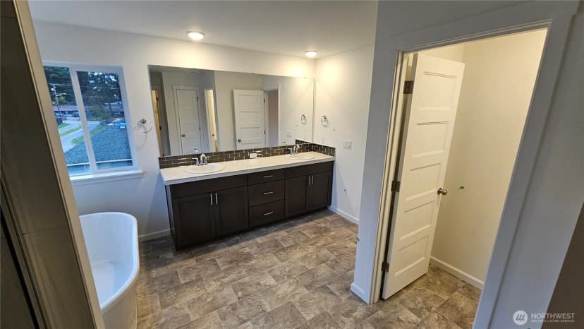 Property photo for 15820 Woodland Court Se #13, Yelm photo 9