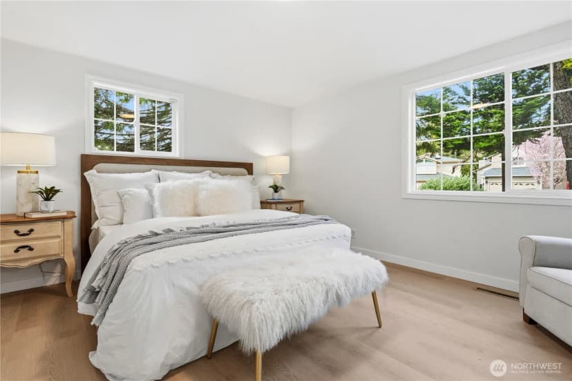 Property photo for 6015 116th Ave Se, Bellevue photo 14