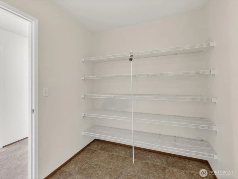 Property photo for 1716 250th Court Se, Sammamish photo 17