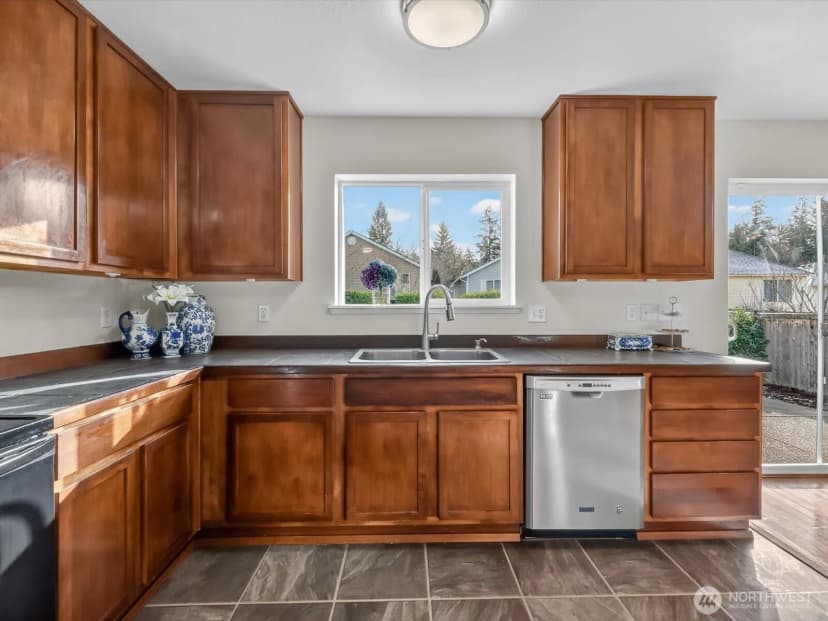 Property photo for 1716 250th Court Se, Sammamish photo 13