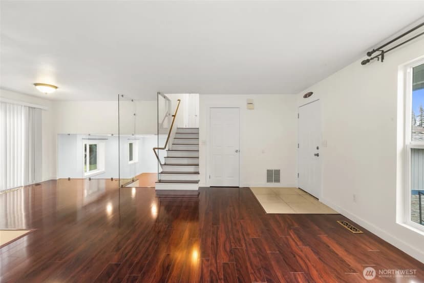 Property photo for 2702 Cedar Avenue S, Renton photo 10