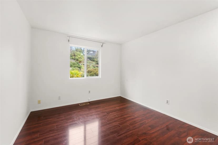 Property photo for 2702 Cedar Avenue S, Renton photo 21