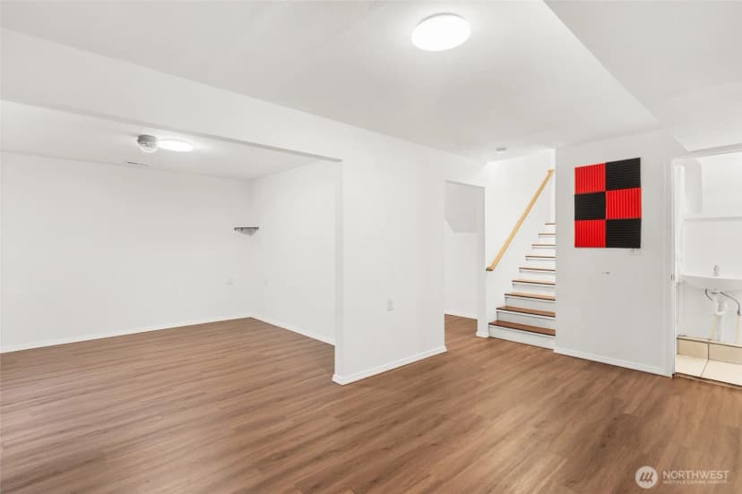 Property photo for 2702 Cedar Avenue S, Renton photo 33