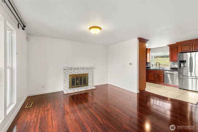 Property photo for 2702 Cedar Avenue S, Renton photo 5