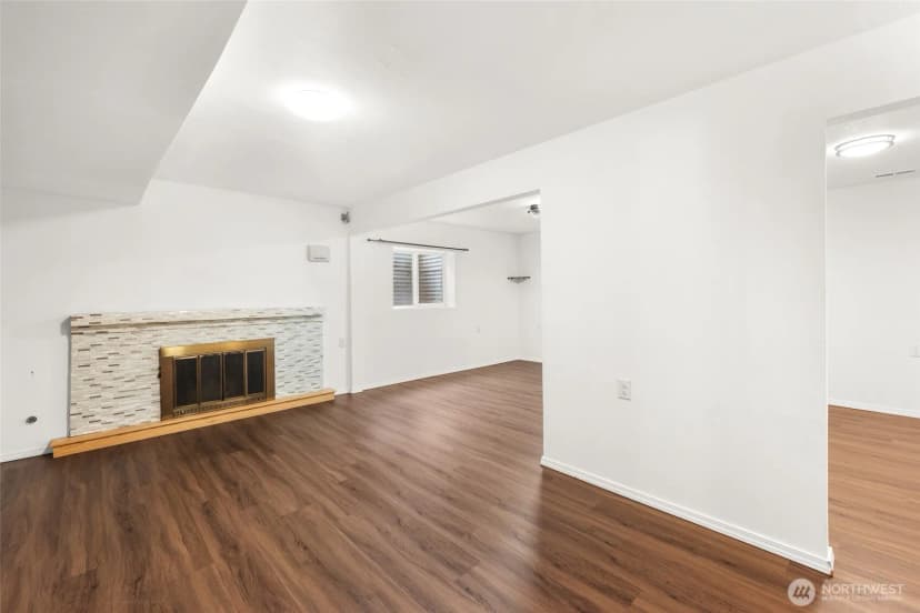 Property photo for 2702 Cedar Avenue S, Renton photo 32