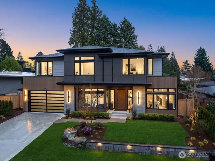 Property photo for 218 109th Avenue Se, Bellevue
