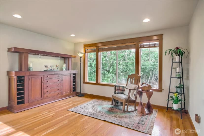 Property photo for 4415 40th Avenue Sw, Seattle photo 9
