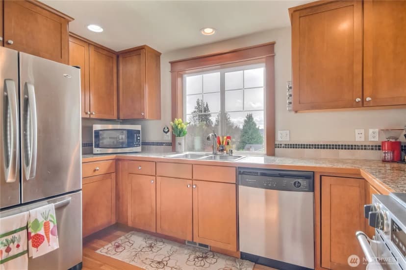 Property photo for 4415 40th Avenue Sw, Seattle photo 6
