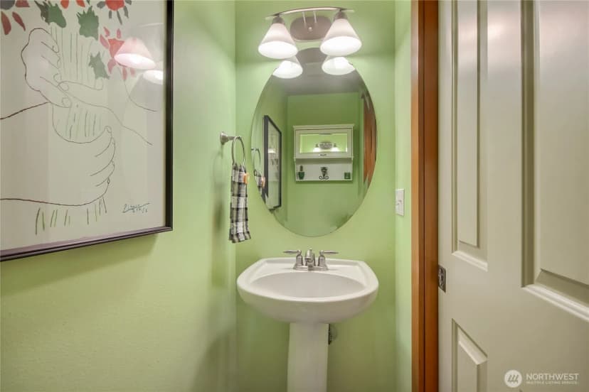 Property photo for 4415 40th Avenue Sw, Seattle photo 17