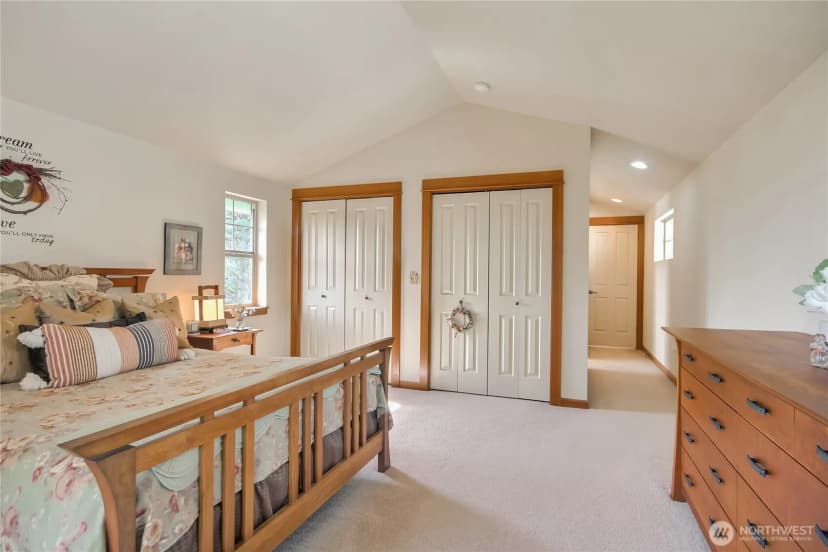 Property photo for 4415 40th Avenue Sw, Seattle photo 11