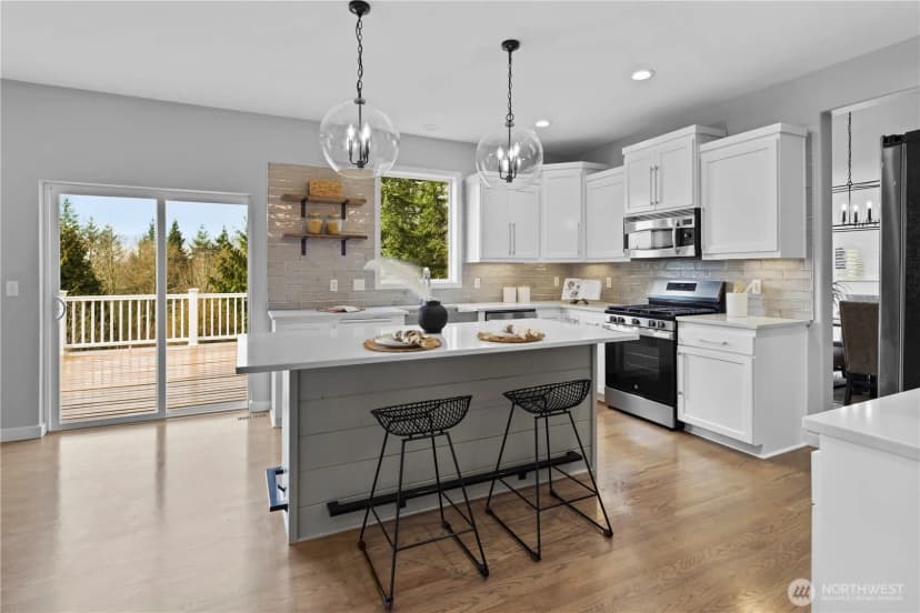 Property photo for 9806 Trombley Road, Snohomish photo 8