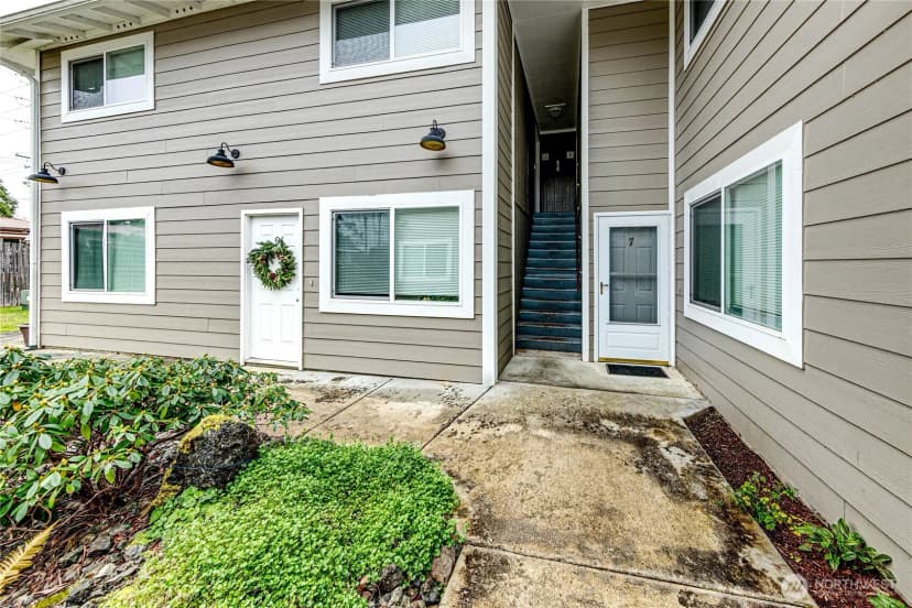 Property photo for 97 S Elderberry Avenue, Forks photo 16