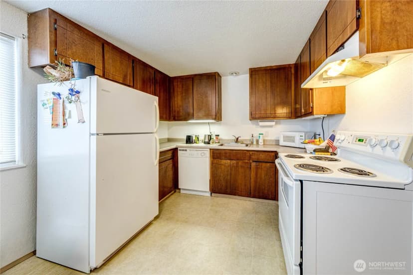 Property photo for 97 S Elderberry Avenue, Forks photo 10