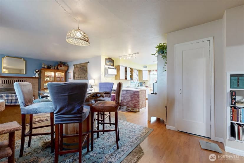 Property photo for 530 Sw 4th Street, College Place photo 3