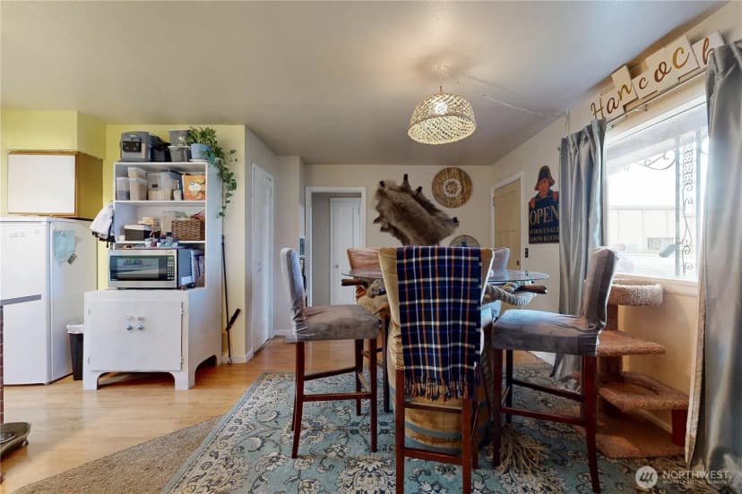 Property photo for 530 Sw 4th Street, College Place photo 9