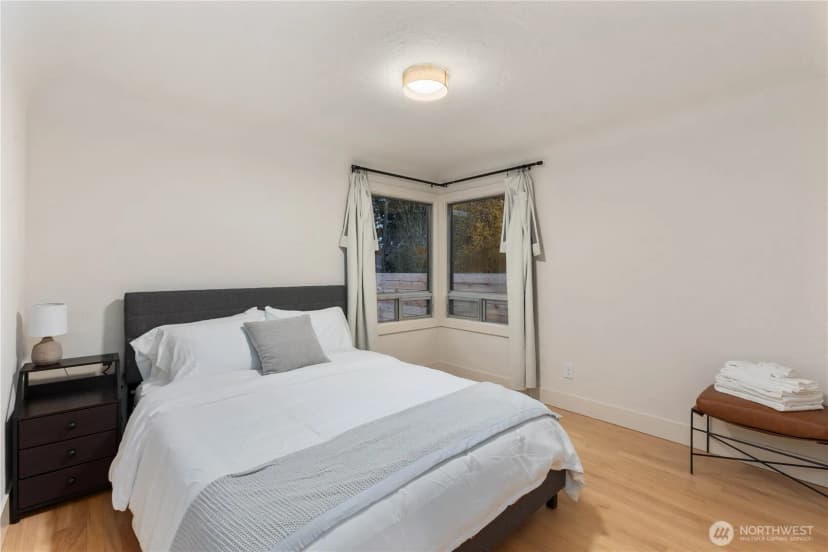 Property photo for 8731 13th Avenue Nw, Seattle photo 16