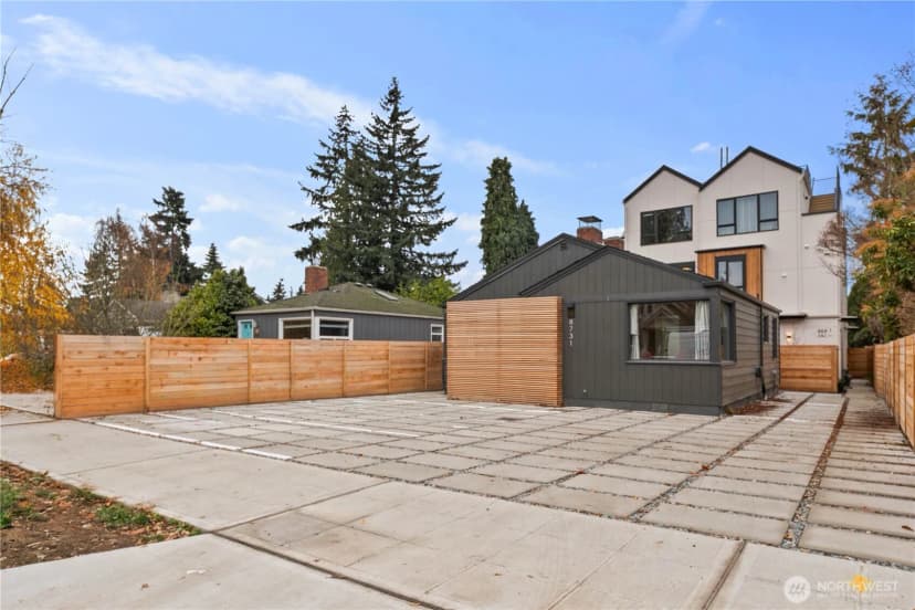 Property photo for 8731 13th Avenue Nw, Seattle photo 30