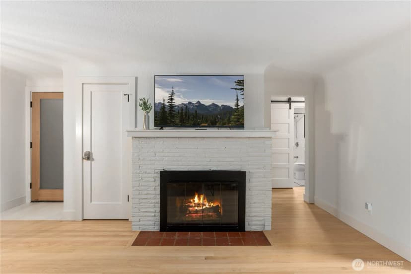 Property photo for 8731 13th Avenue Nw, Seattle photo 6