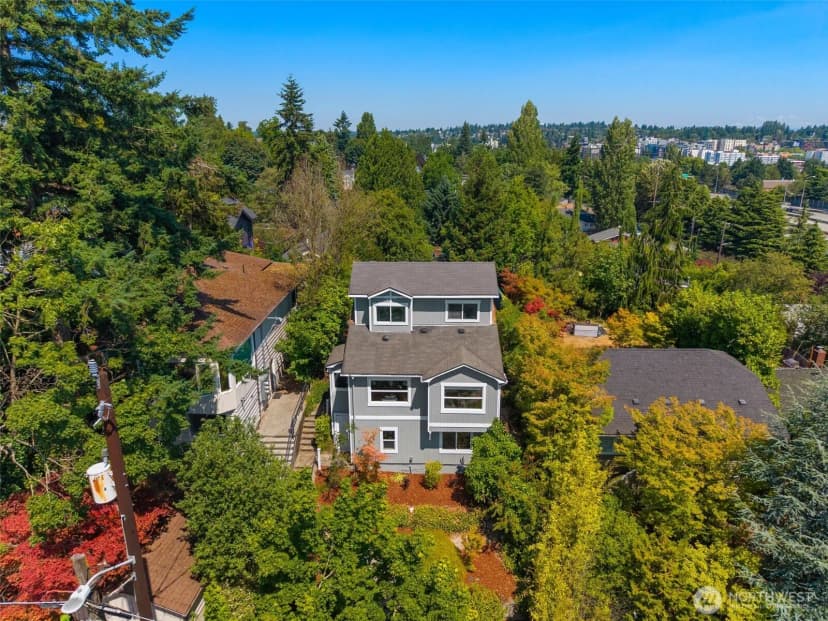 Property photo for 340 Ne 53rd Street, Seattle photo 37