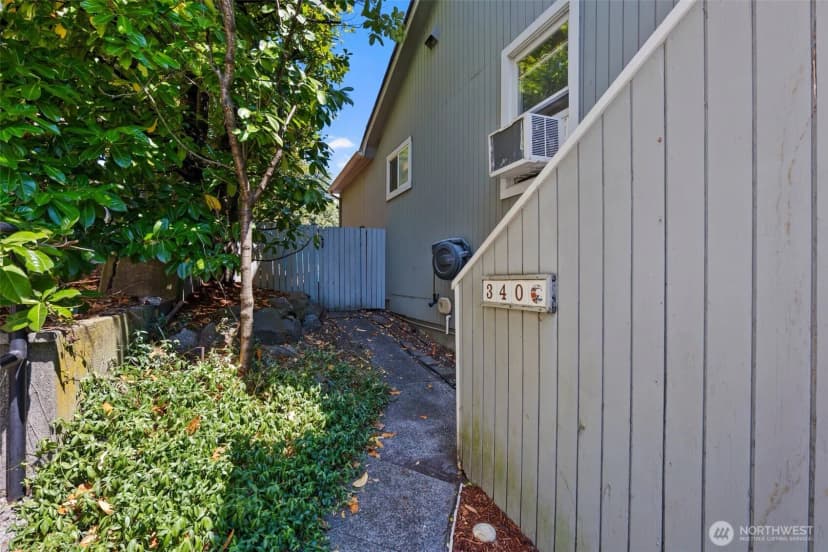 Property photo for 340 Ne 53rd Street, Seattle photo 36