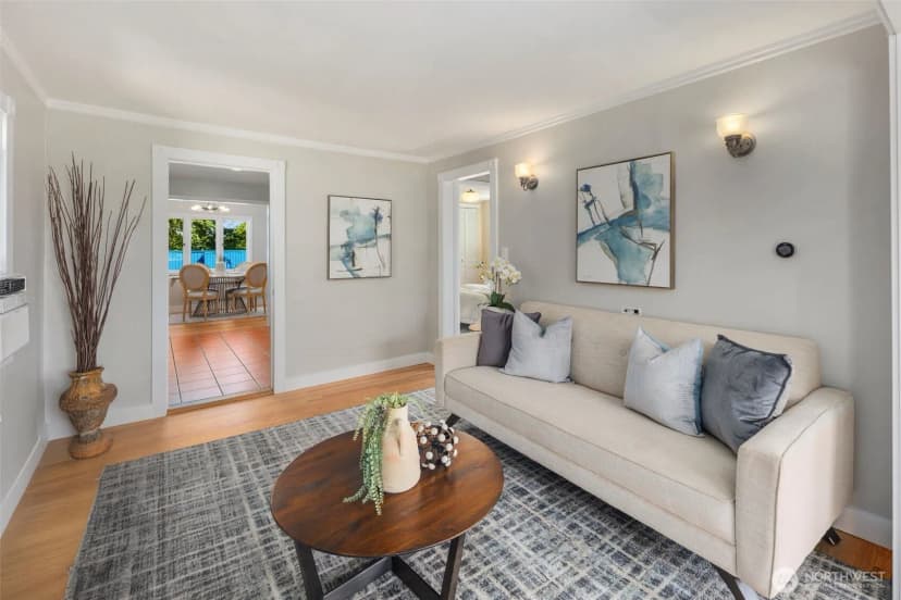 Property photo for 340 Ne 53rd Street, Seattle photo 6