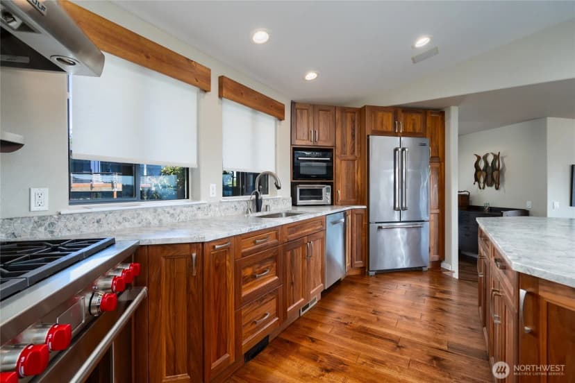 Property photo for 15107 Bridgeway Drive, Anacortes photo 11