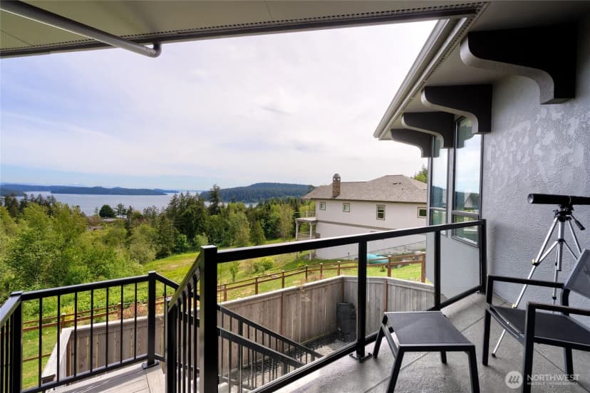 Property photo for 15107 Bridgeway Drive, Anacortes photo 25