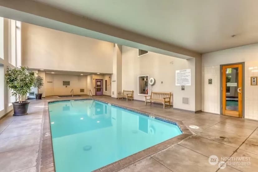 Property photo for 2414 1st Avenue #703, Seattle photo 16