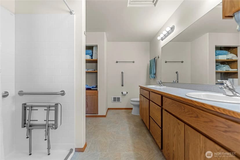 Property photo for 605 Pinyon Place, Omak photo 18