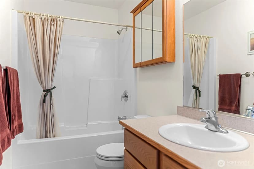 Property photo for 605 Pinyon Place, Omak photo 23